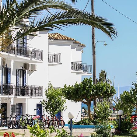 Surf Hotel Vasilikí Buitenkant foto