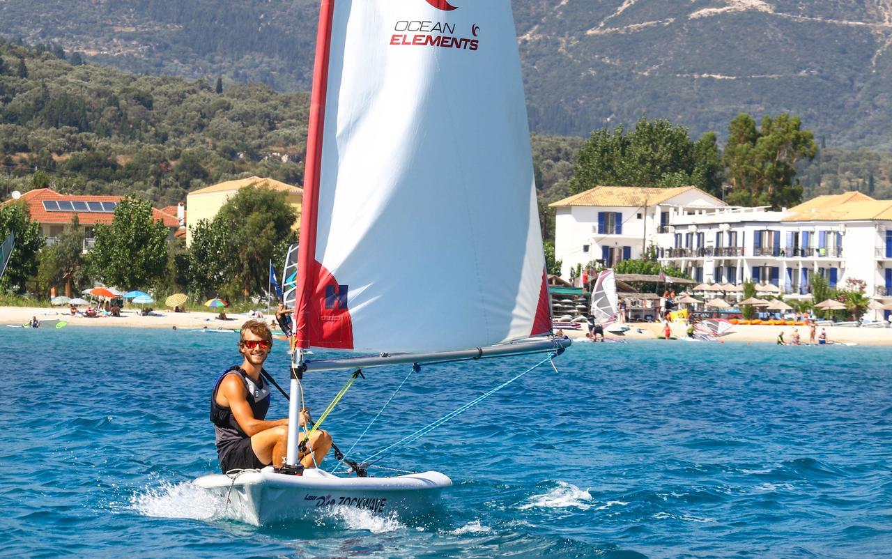 Surf Hotel Vasilikí Buitenkant foto