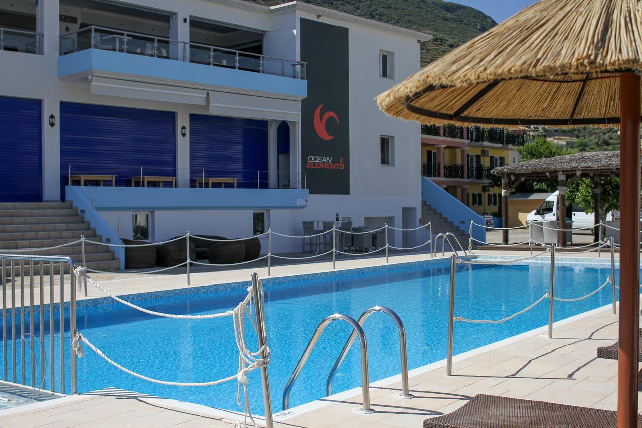 Surf Hotel Vasilikí Buitenkant foto